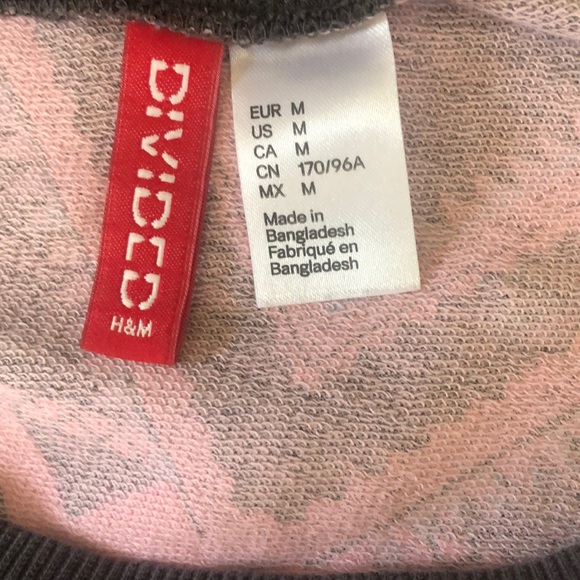 🌺Divided Aztec sweatshirt🌺 - Picture 5 of 5